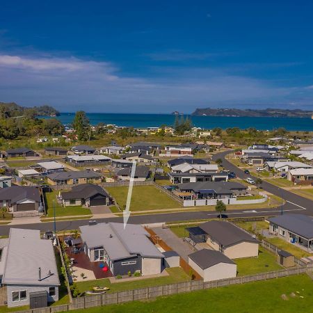 Modern Beach Pad - Whitianga Holiday Home Exterior foto